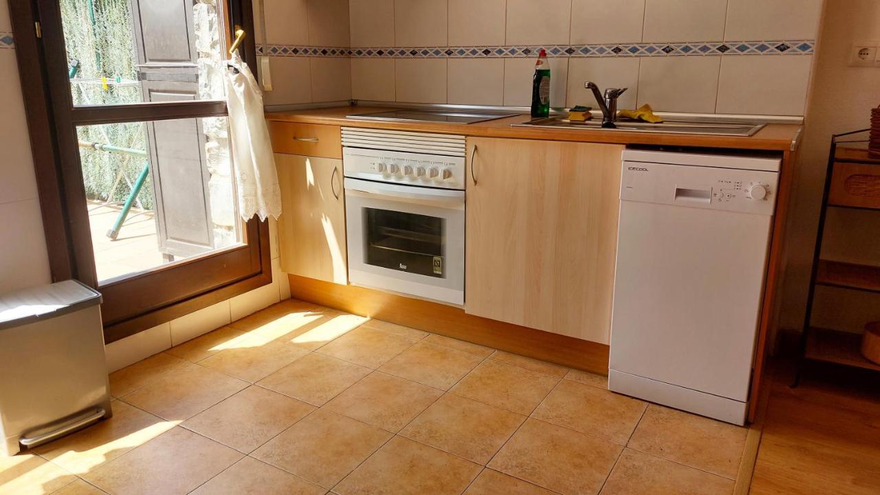 Apartamentos Castiello De Jaca 3000 Екстериор снимка