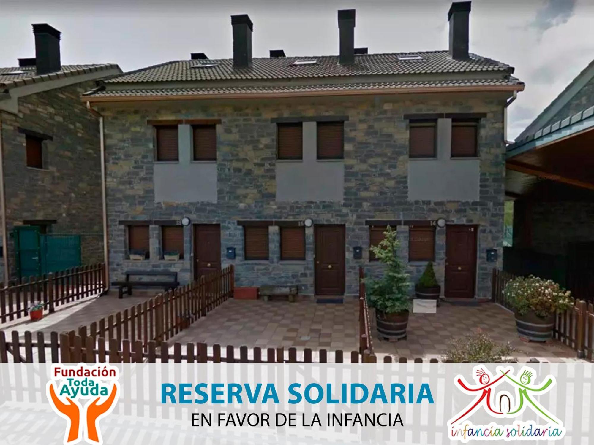Apartamentos Castiello De Jaca 3000 Екстериор снимка